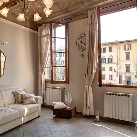 Casa Laura&duccio דירה *